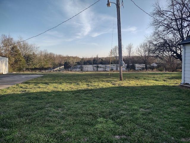 3420 E Valley Water Mill Road, Springfield, MO 65803
