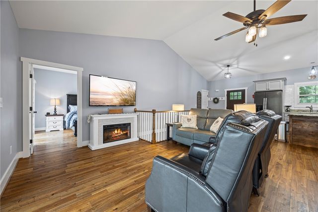 132 Cherokee Lane, Lavonia, GA 30553