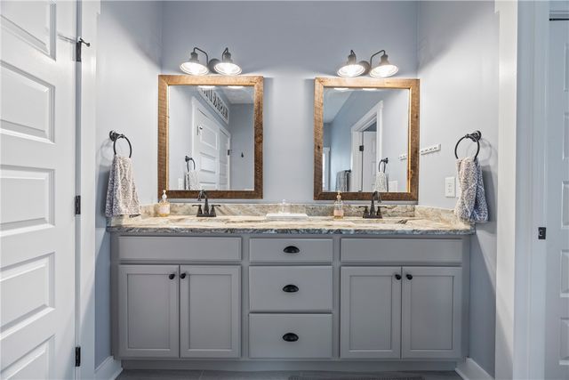 132 Cherokee Lane, Lavonia, GA 30553