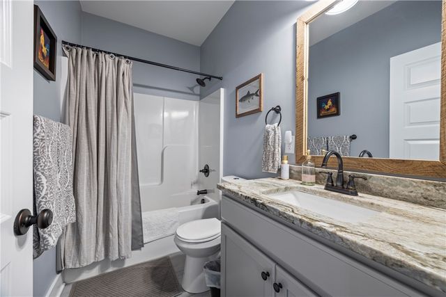 132 Cherokee Lane, Lavonia, GA 30553