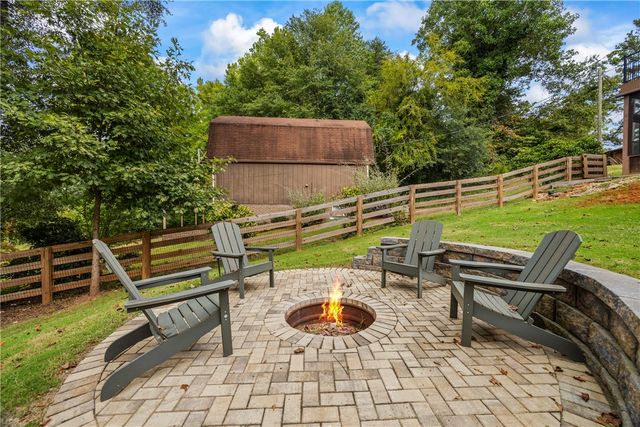 132 Cherokee Lane, Lavonia, GA 30553