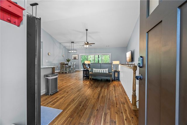 132 Cherokee Lane, Lavonia, GA 30553