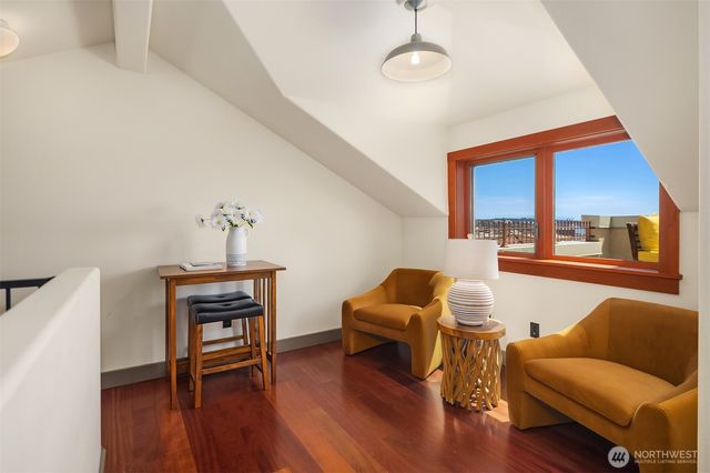 371 W Olympic Place, Seattle, WA 98119