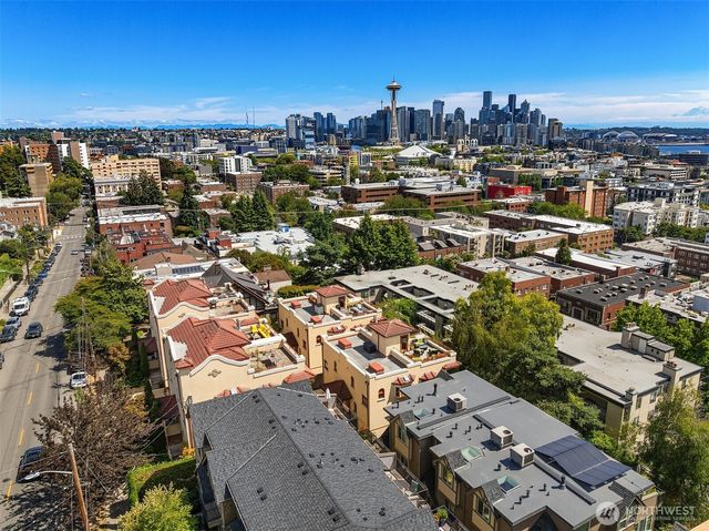371 W Olympic Place, Seattle, WA 98119