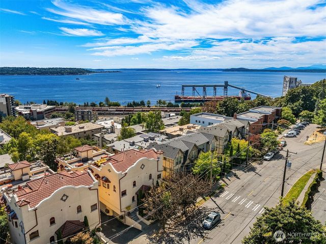 371 W Olympic Place, Seattle, WA 98119