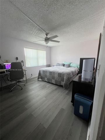 3745 SW 59th Avenue 124, Davie, FL 33314