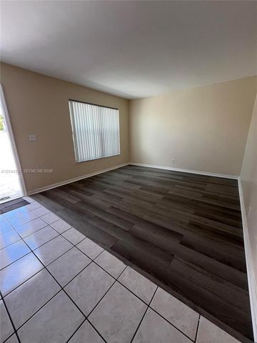 3745 SW 59th Avenue 124, Davie, FL 33314