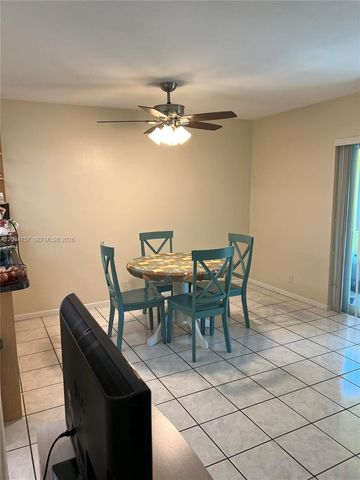 3745 SW 59th Avenue 124, Davie, FL 33314
