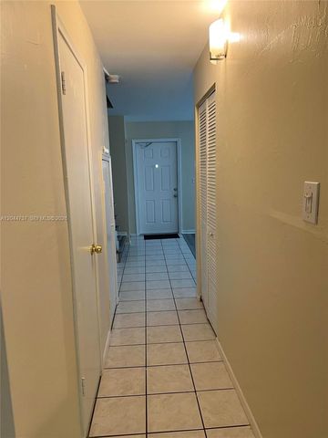 3745 SW 59th Avenue 124, Davie, FL 33314
