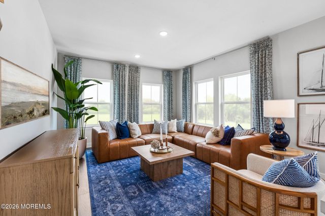 28 Tee Place, Neptune Township, NJ 07753