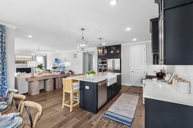 28 Tee Place, Neptune Township, NJ 07753