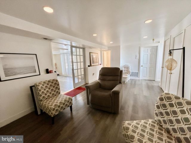 610 OGDEN DR, Westampton, NJ 08060