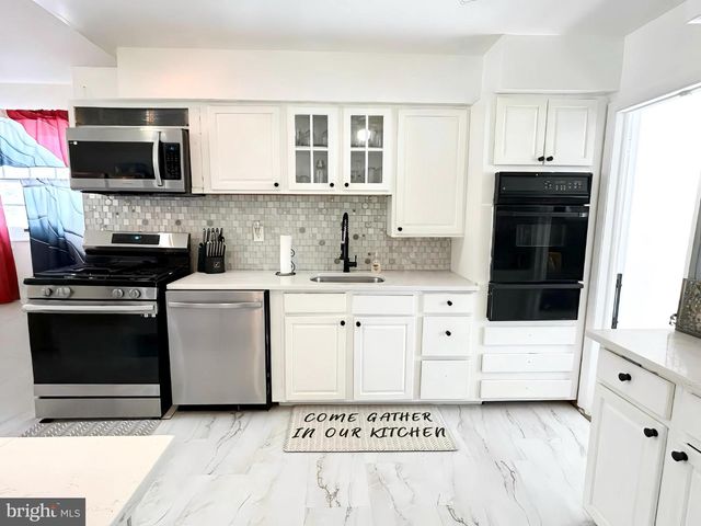 610 OGDEN DR, Westampton, NJ 08060