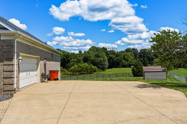 46 Rimrock Ct, Elizabethtown, KY 42701