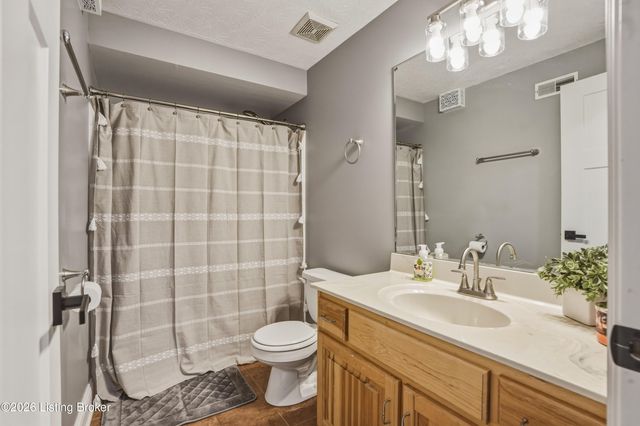 46 Rimrock Ct, Elizabethtown, KY 42701