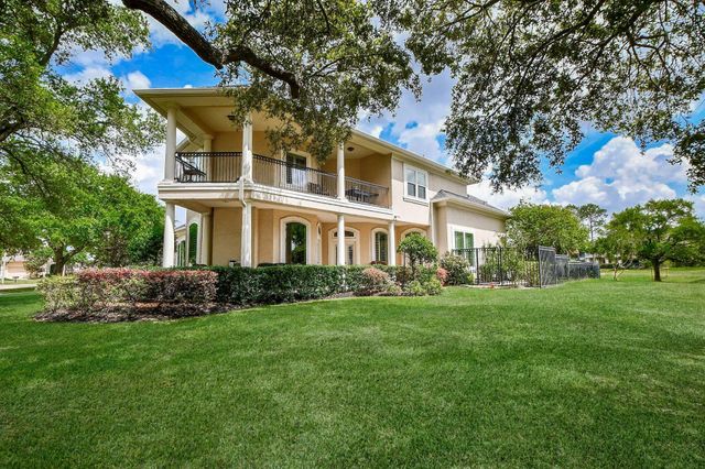 12711 Waterside Way, Houston, TX 77041