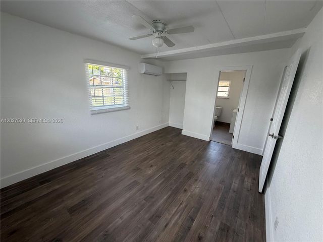 2910 NW 25th Street, Fort Lauderdale, FL 33311