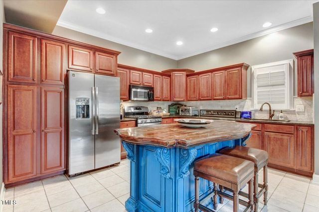 233 Hein Drive, Clayton, NC 27527