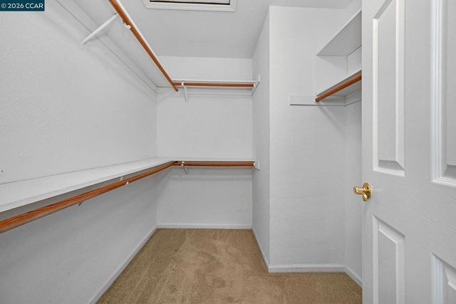 320 Warmcastle Court, Martinez, CA 94553