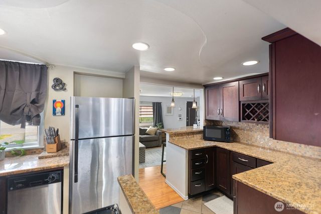 225 74th Street SE, Everett, WA 98203