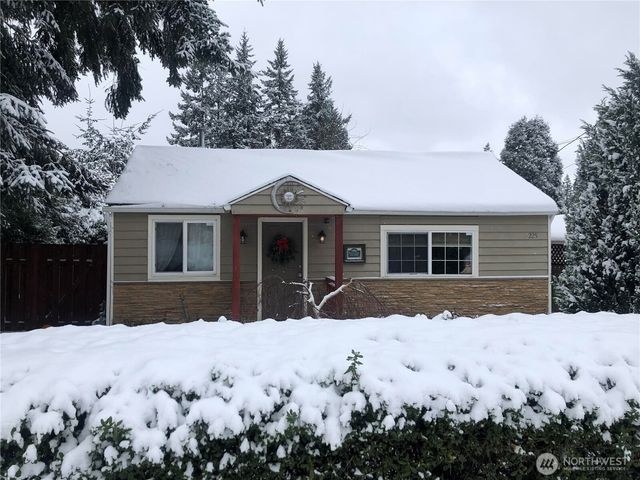 225 74th Street SE, Everett, WA 98203