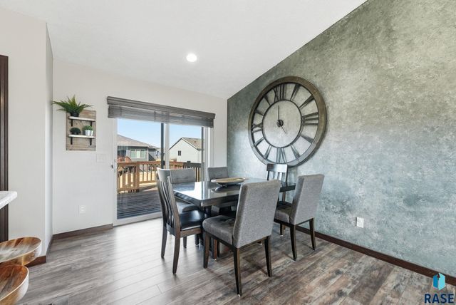 3021 S Keyrell Dr Drive, Sioux Falls, SD 57106