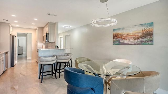 131 WHISPERING SANDS CIRCLE V33, Sarasota, FL 34242