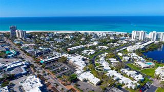 131 WHISPERING SANDS CIRCLE V33, Sarasota, FL 34242