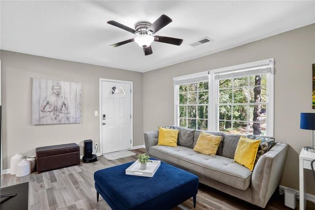 2019 Grant Road SW, Atlanta, GA 30331