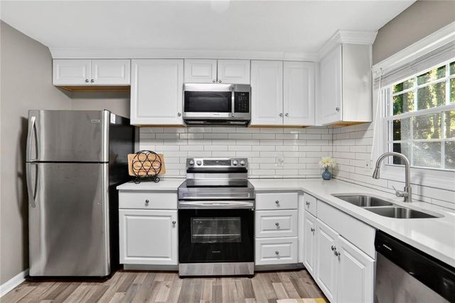 2019 Grant Road SW, Atlanta, GA 30331