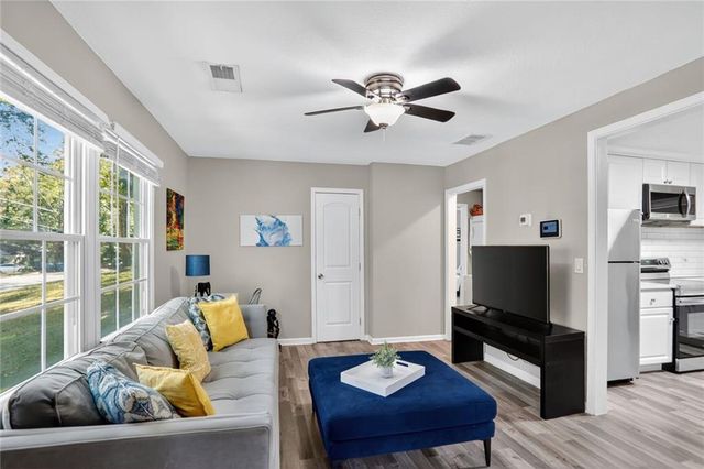 2019 Grant Road SW, Atlanta, GA 30331