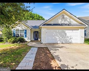 821 Freedom Walk, Locust Grove, GA 30248