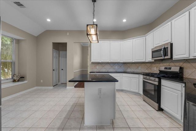 314 Diamond Bay Drive, Dickinson, TX 77539