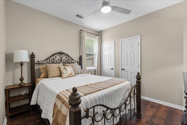 314 Diamond Bay Drive, Dickinson, TX 77539