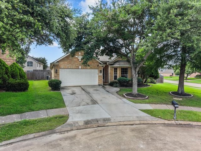 314 Diamond Bay Drive, Dickinson, TX 77539