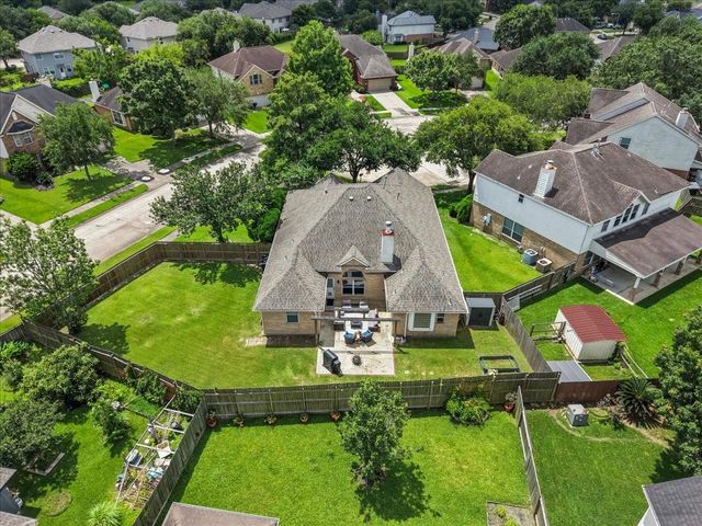 314 Diamond Bay Drive, Dickinson, TX 77539