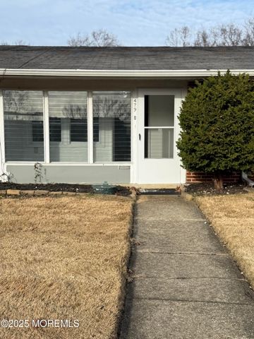 479 Dartmoor Court B, Lakewood, NJ 08701