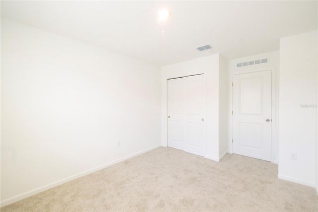 104 ROYAL RANCH ROAD, Groveland, FL 34736