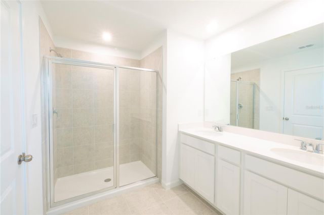 104 ROYAL RANCH ROAD, Groveland, FL 34736