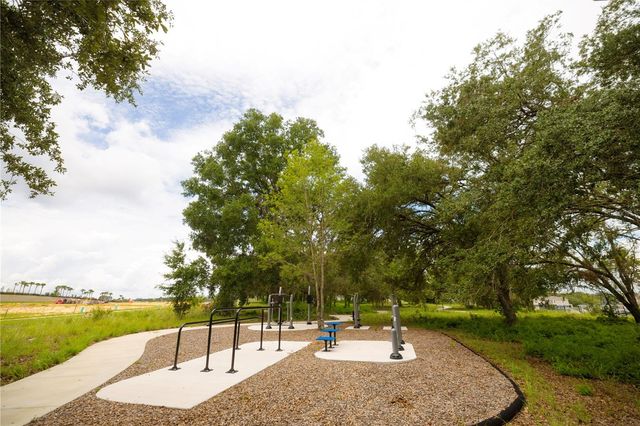 104 ROYAL RANCH ROAD, Groveland, FL 34736