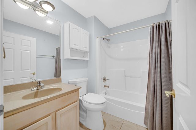 1517 Rosewood Lane, Schererville, IN 46375