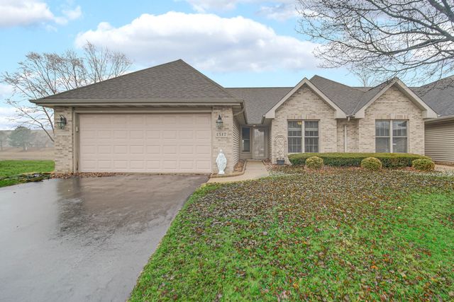 1517 Rosewood Lane, Schererville, IN 46375