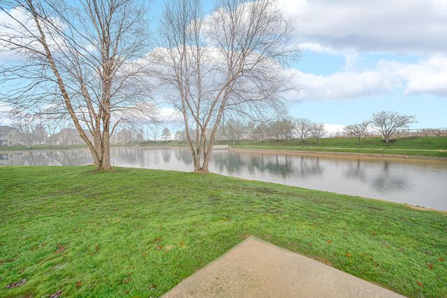 1517 Rosewood Lane, Schererville, IN 46375