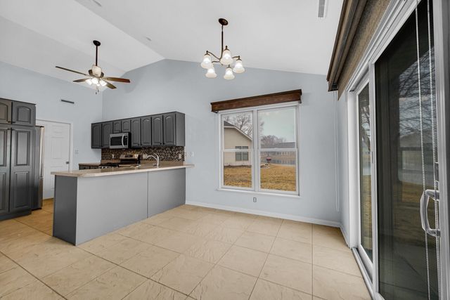 1517 Rosewood Lane, Schererville, IN 46375