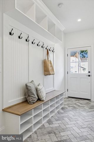 412 E JEFFERSON, Media, PA 19063