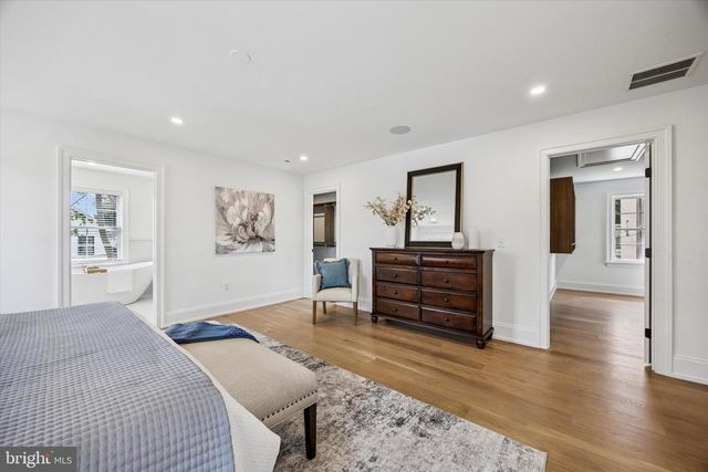 412 E JEFFERSON, Media, PA 19063