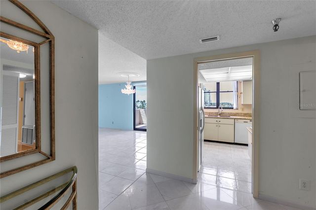 101 SUNSET DRIVE PH1, Sarasota, FL 34236