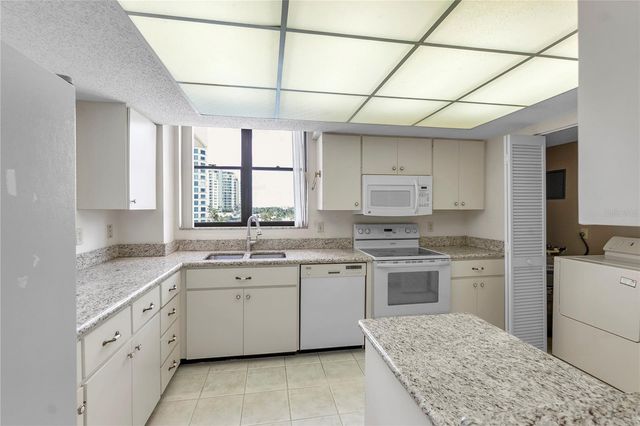 101 SUNSET DRIVE PH1, Sarasota, FL 34236