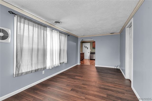 110 Hedley Street, Cheektowaga, NY 14206