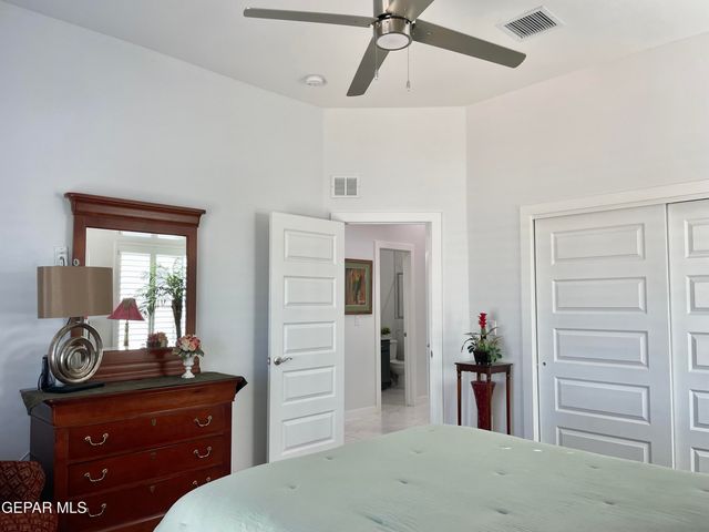 2382 ENCHANTED CROWN Lane, El Paso, TX 79911